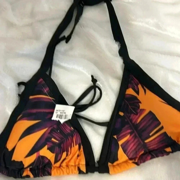 Junior‎ size small bikini. New - Picture 10 of 10